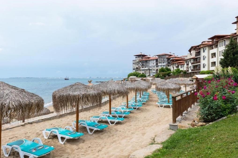 Psb Apartments In Gardens Of Eden Sveti Vlas Extérieur photo
